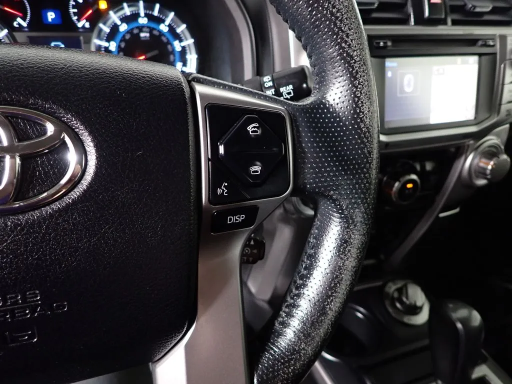 Toyota 4Runner photo 27