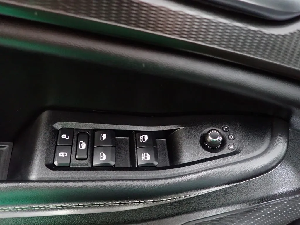 Jeep Grand Cherokee photo 20