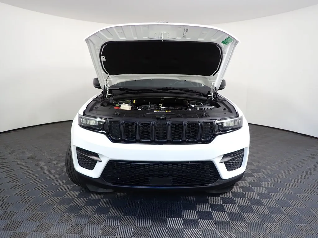 Jeep Grand Cherokee photo 42