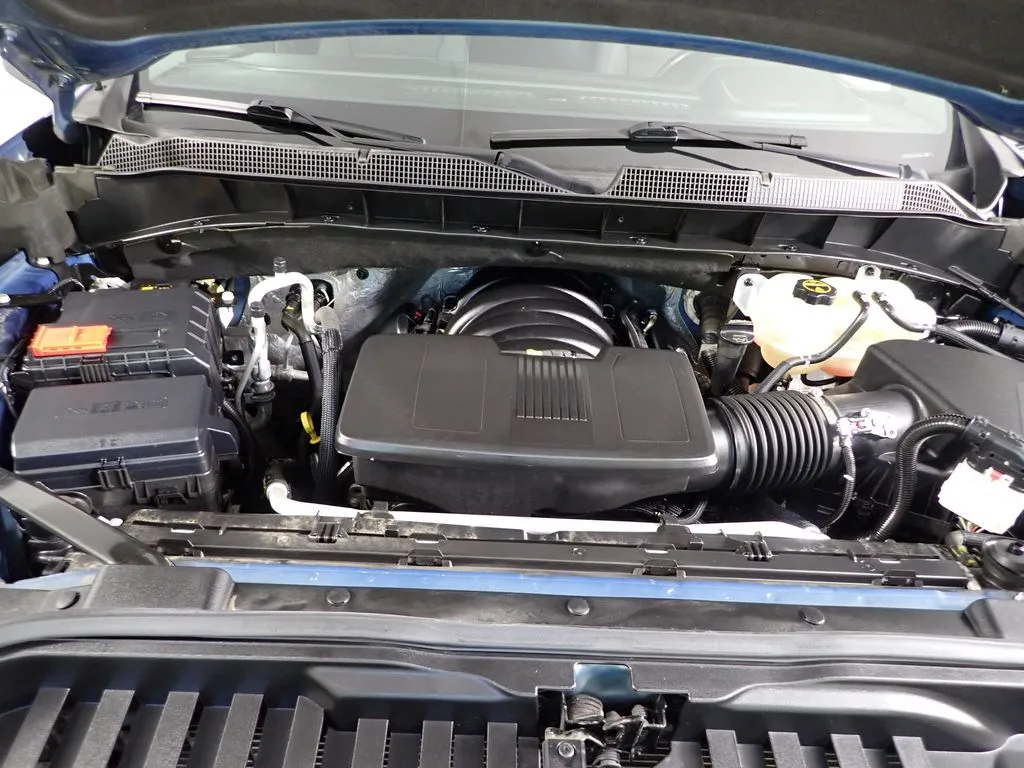 Chevrolet Silverado photo 42