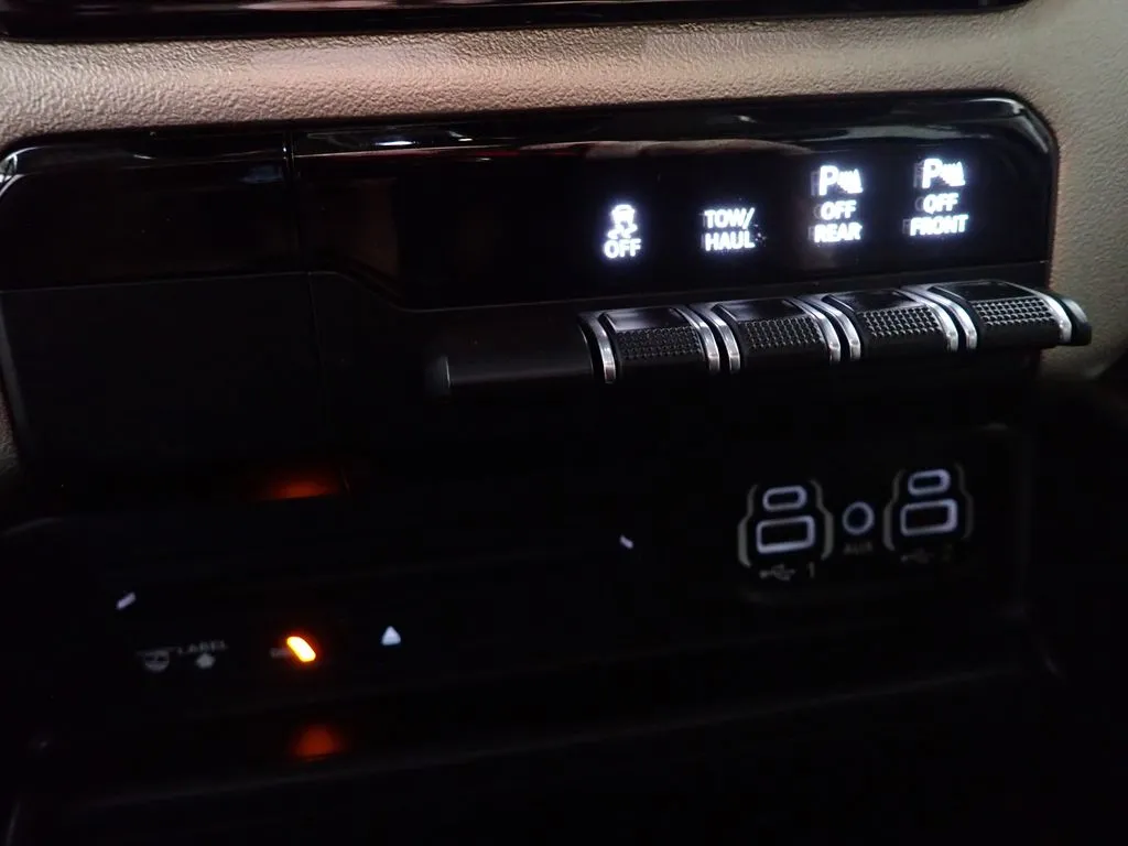 Ram 1500 photo 7