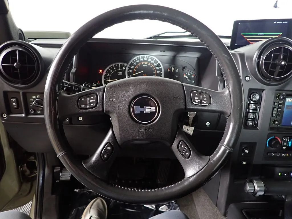 Hummer H2 photo 27