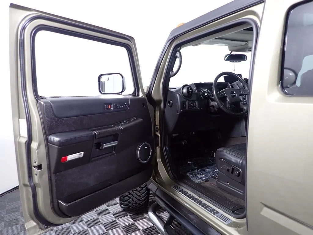 Hummer H2 photo 19