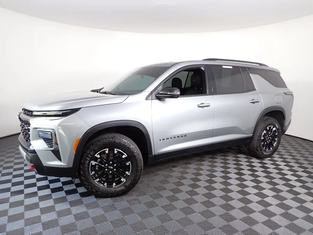 Chevrolet Traverse photo 11