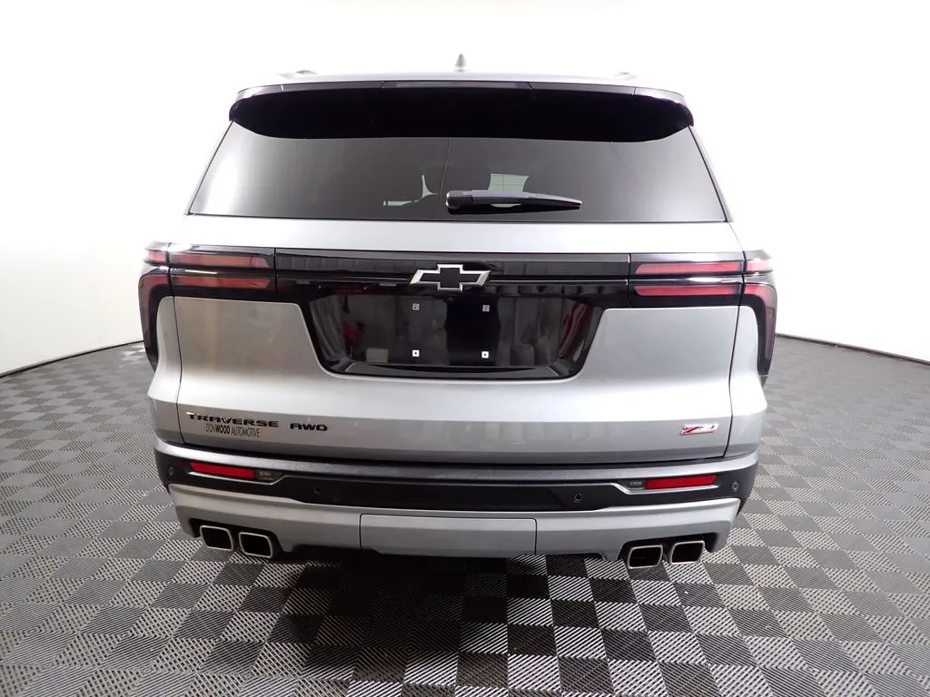 Chevrolet Traverse photo 14