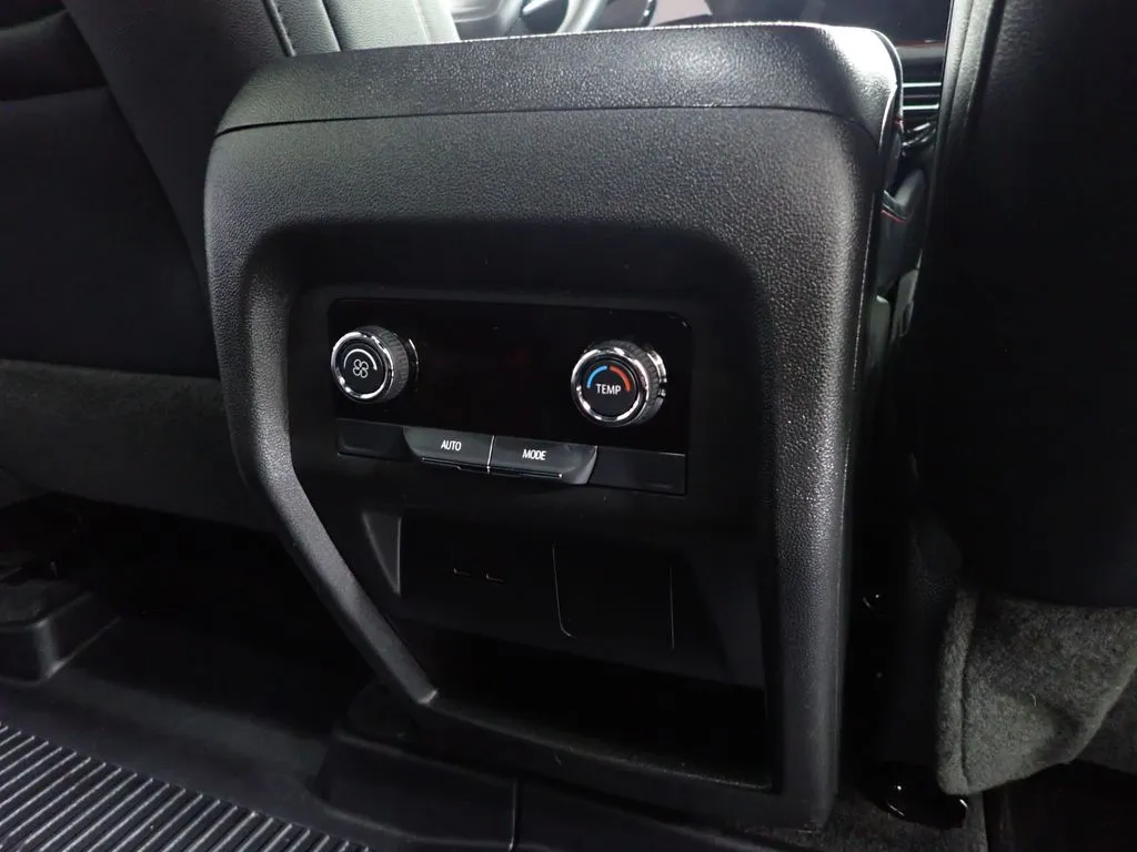Chevrolet Traverse photo 32