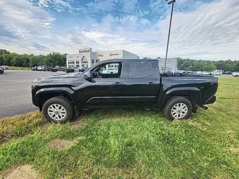 More photos of 2024 Toyota Tacoma SR at Don Wood Chrysler Dodge Jeep Ram, OH