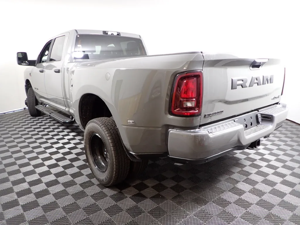 Ram 3500 photo 12