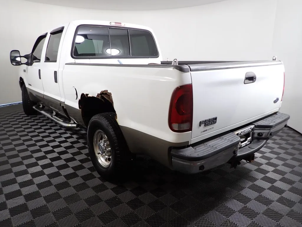 Ford F-250SD photo 10