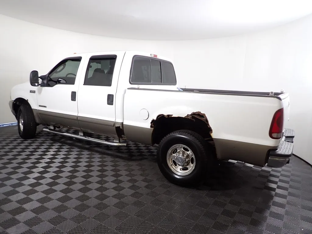 Ford F-250SD photo 9