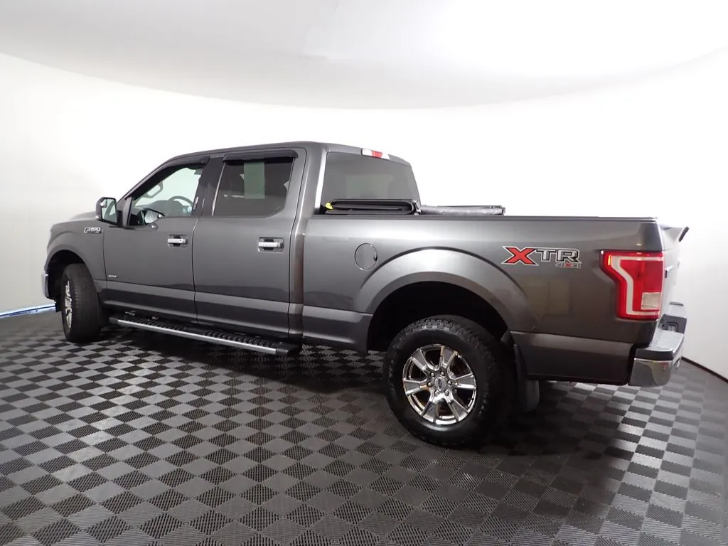 Ford F-150 photo 10