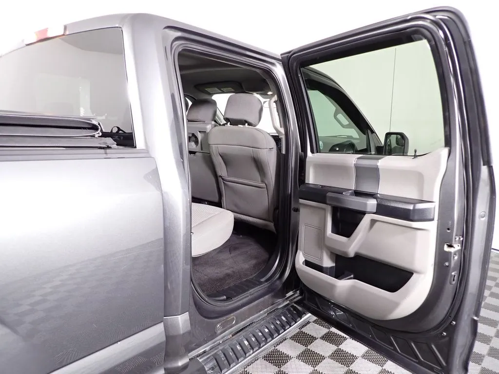 Ford F-150 photo 29