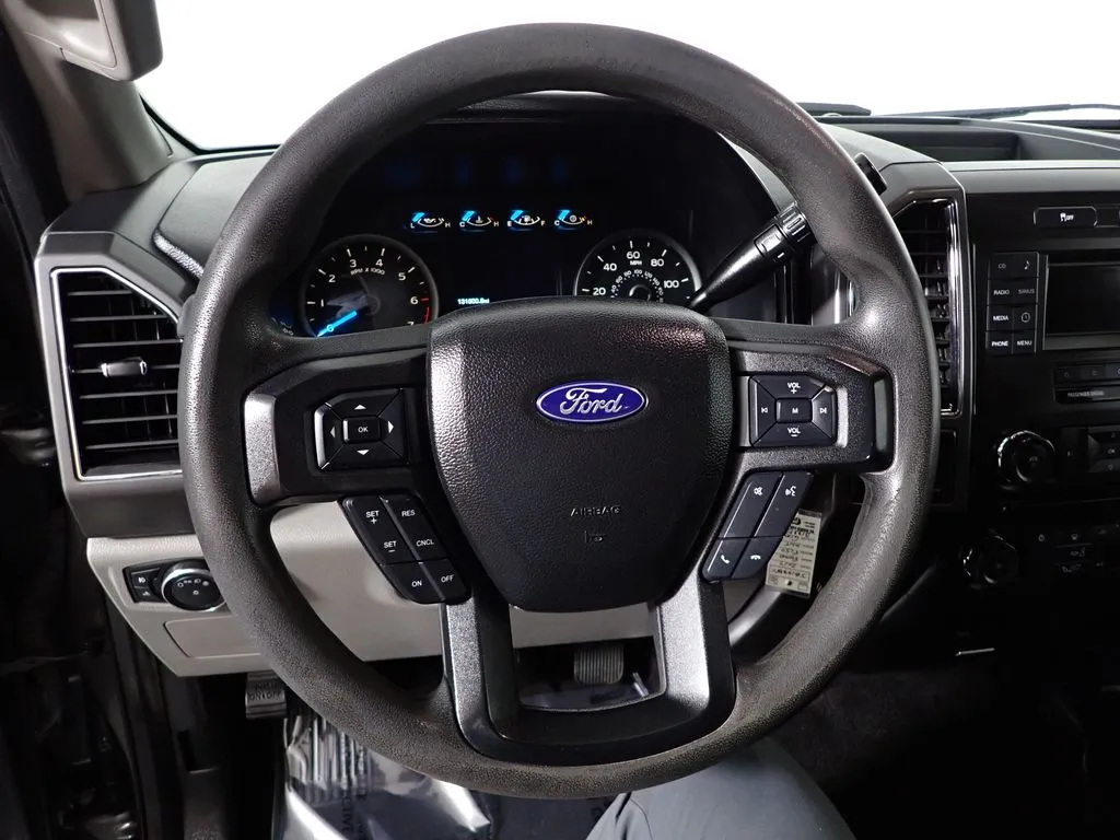 Ford F-150 photo 23