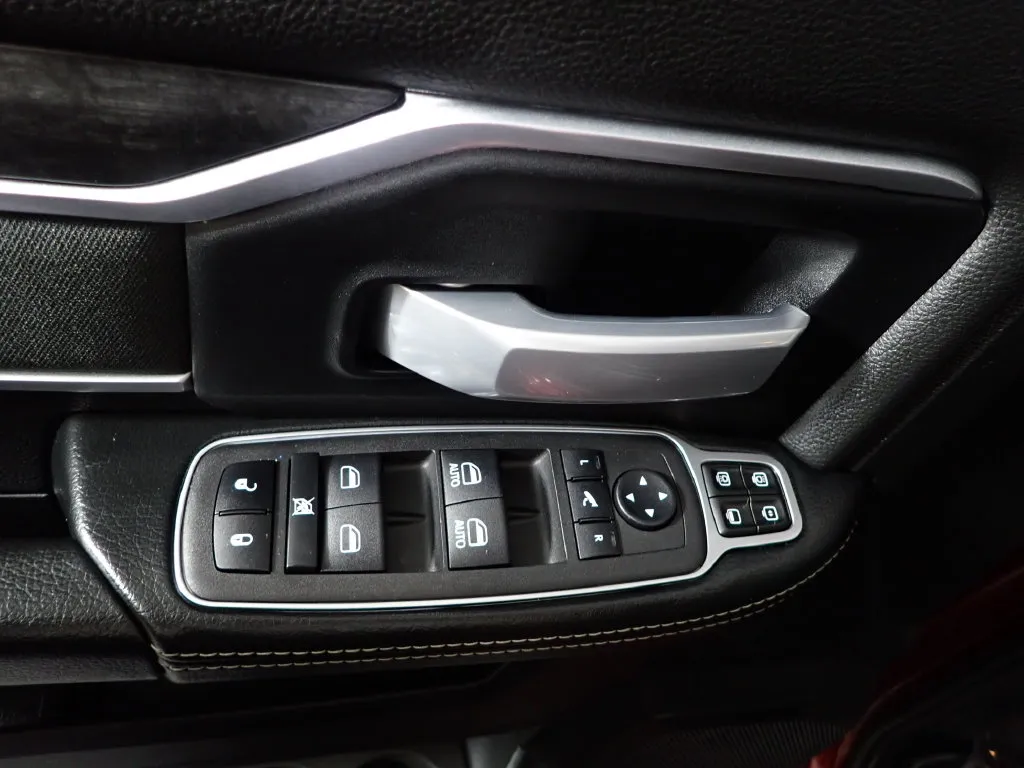 Ram 2500 photo 21
