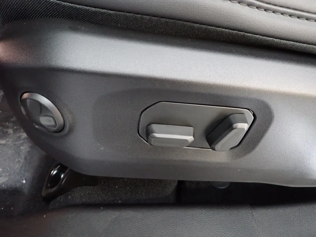 Jeep Wrangler photo 24