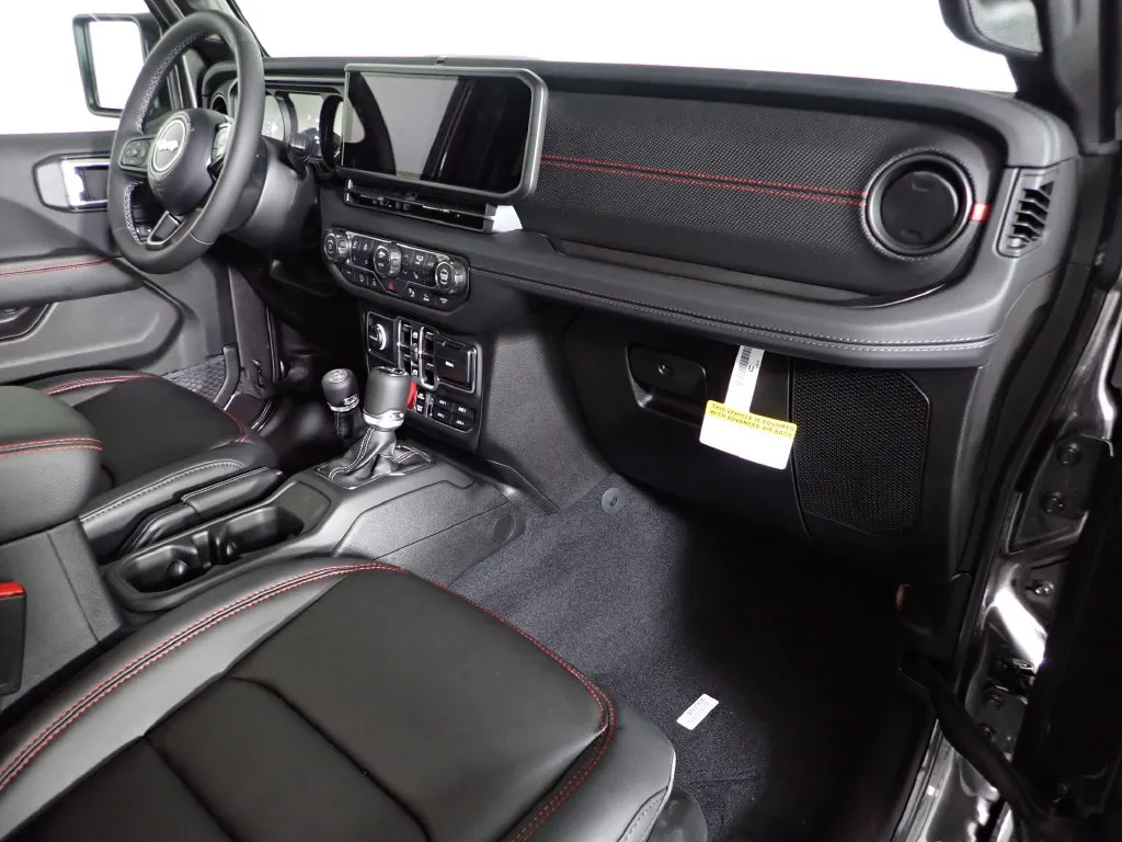 Jeep Wrangler photo 40