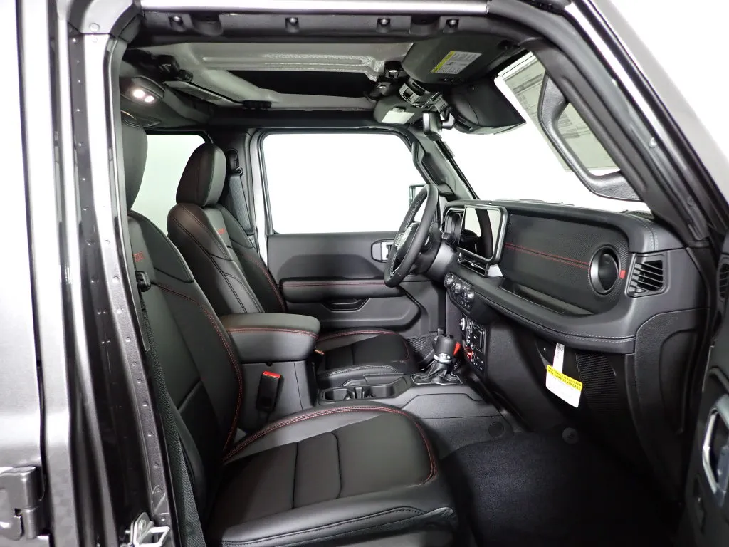 Jeep Wrangler photo 39