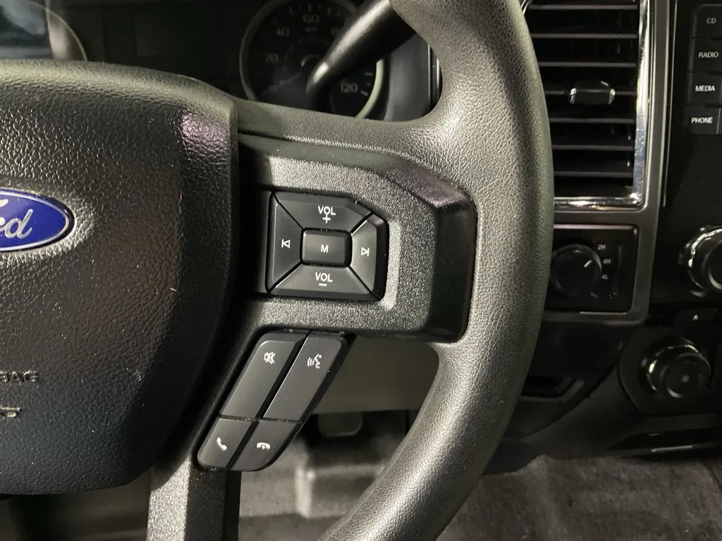 Ford F-150 photo 23