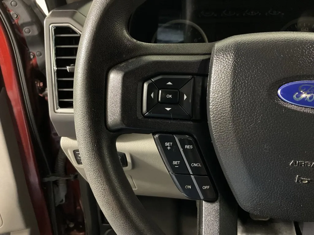 Ford F-150 photo 22