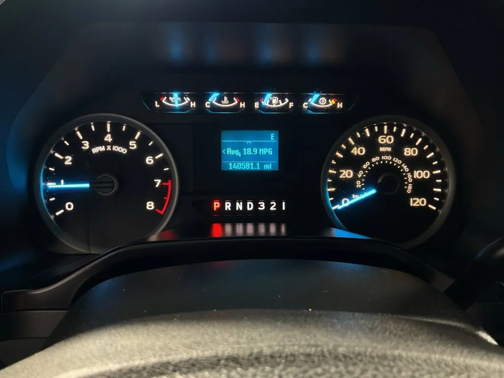 Ford F-150 photo 21