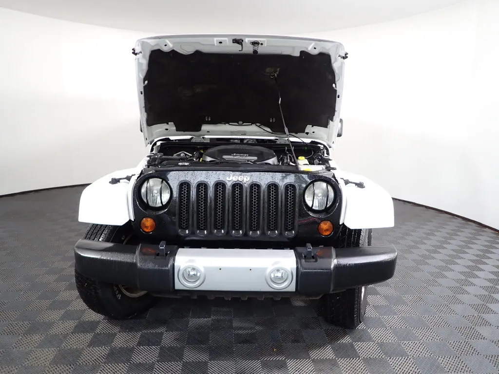 Jeep Wrangler photo 34