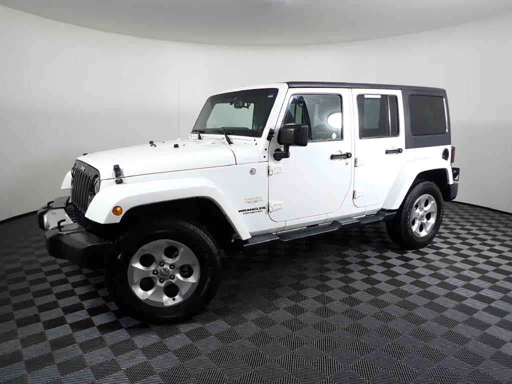 Jeep Wrangler photo 9