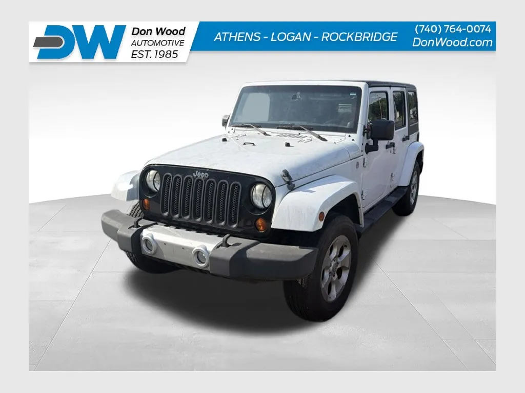 Unknown 2013 Jeep Wrangler Unlimited Sahara for sale in Rockbridge, OH
