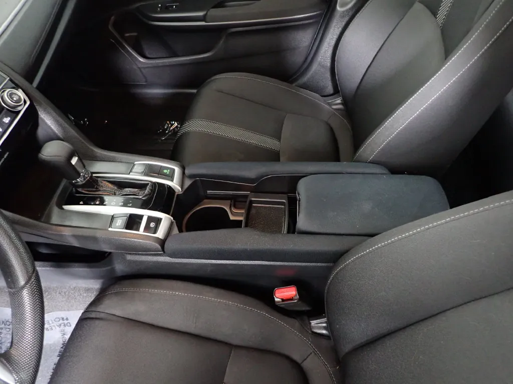 Honda Civic photo 25