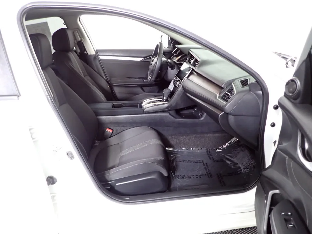 Honda Civic photo 31