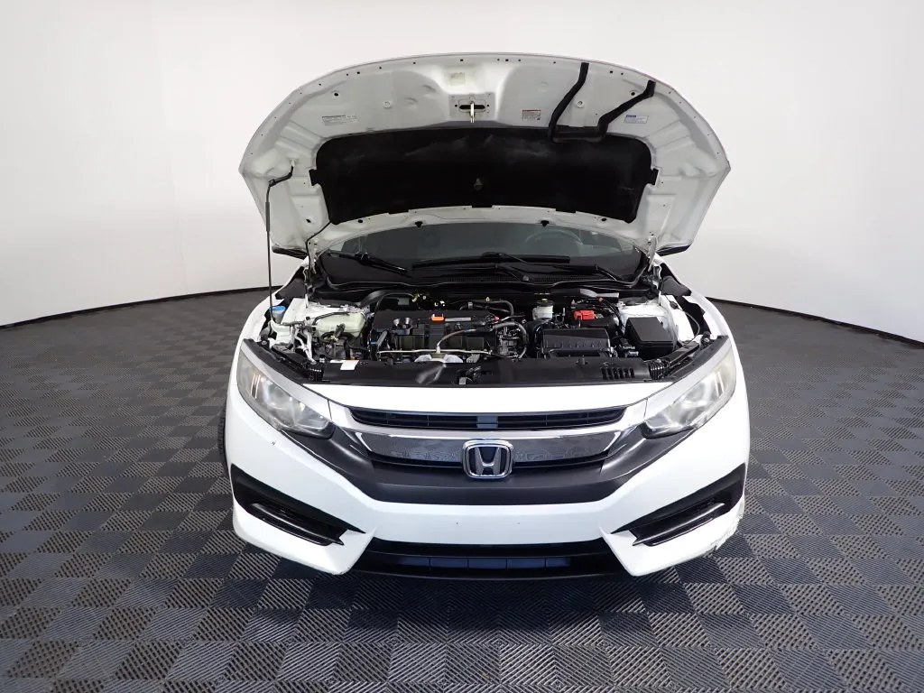 Honda Civic photo 35