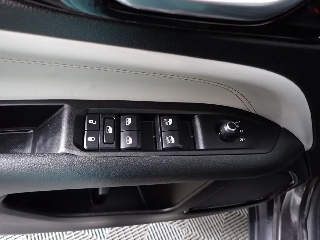 Jeep Compass photo 18