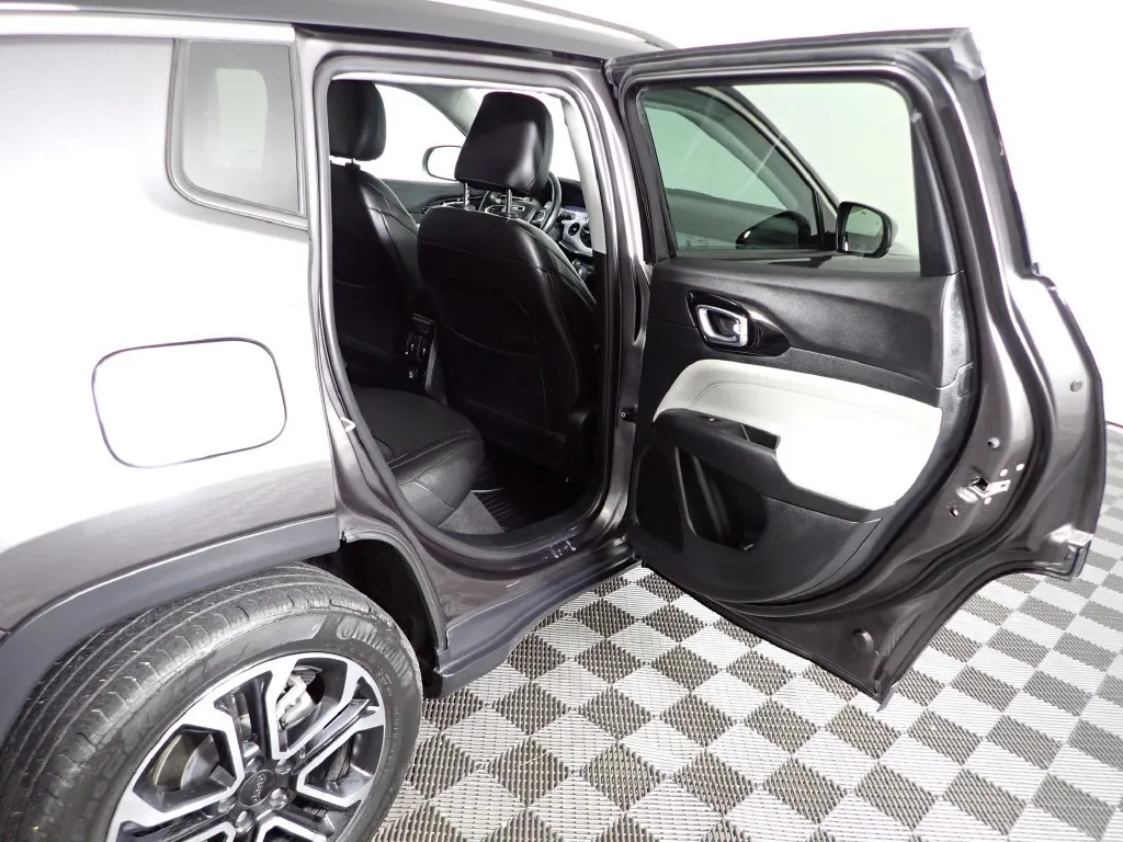 Jeep Compass photo 32