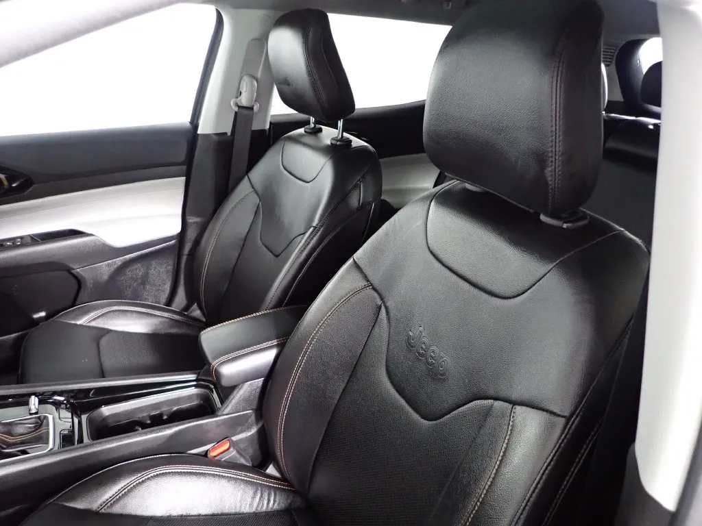 Jeep Compass photo 20