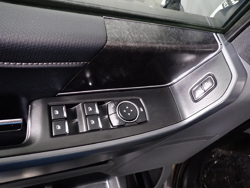 Ford F-150 photo 19