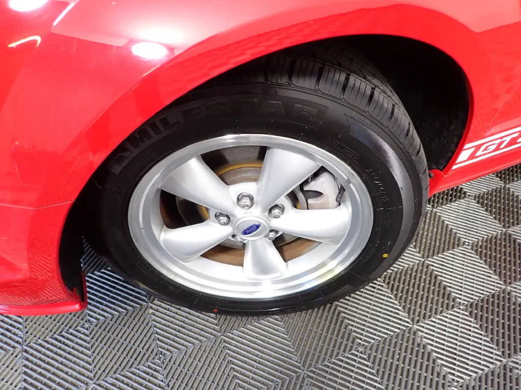 Ford Mustang photo 32