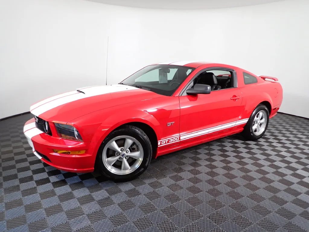 Ford Mustang photo 7