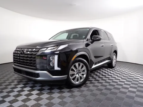 Photos of 2023 Hyundai Palisade SEL for sale in Rockbridge, OH at Don Wood Chrysler Dodge Jeep Ram