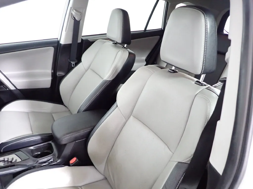 Toyota RAV4 photo 23