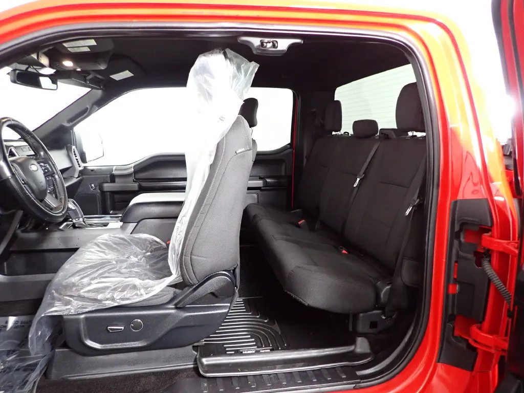 Ford F-150 photo 31