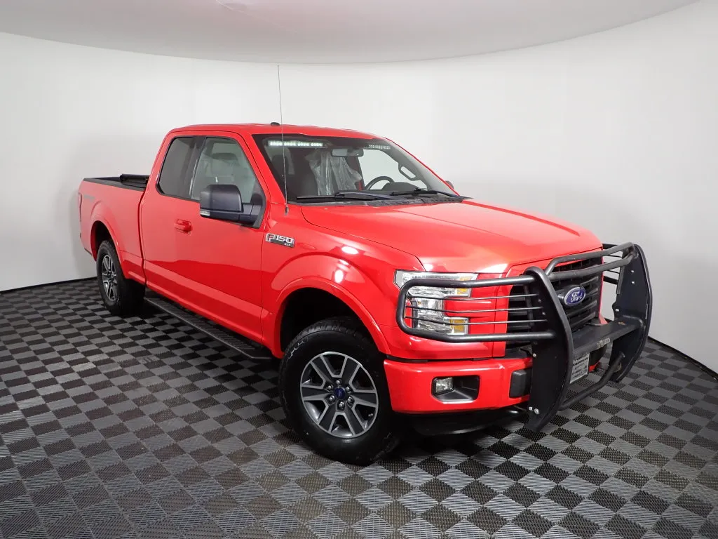 Ford F-150 photo 8