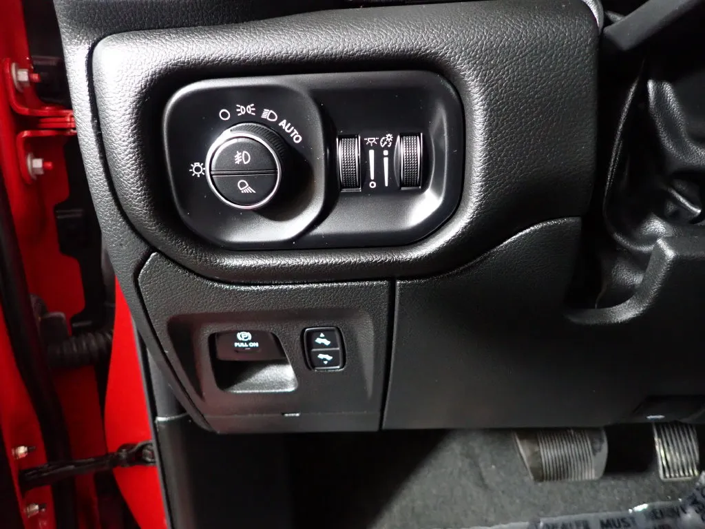 Ram 1500 photo 24