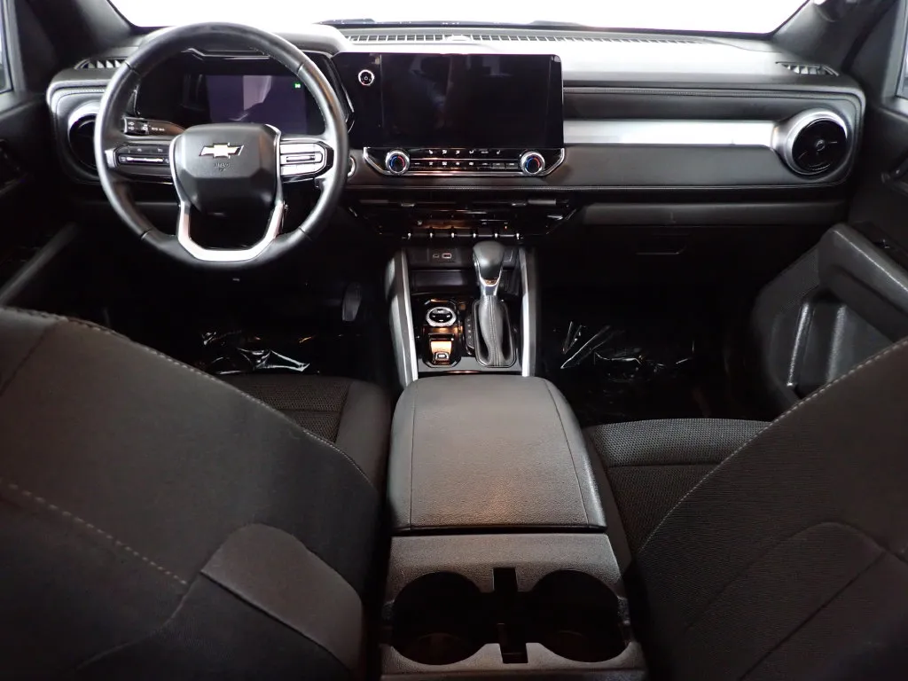 Chevrolet Colorado photo 33
