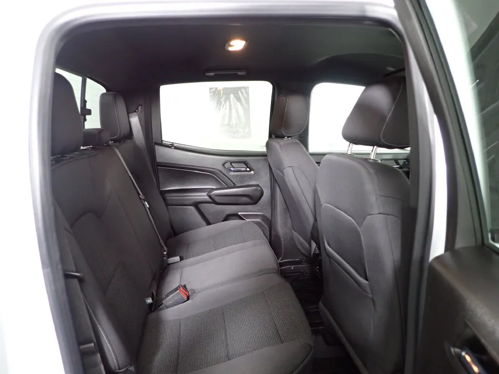 Chevrolet Colorado photo 37