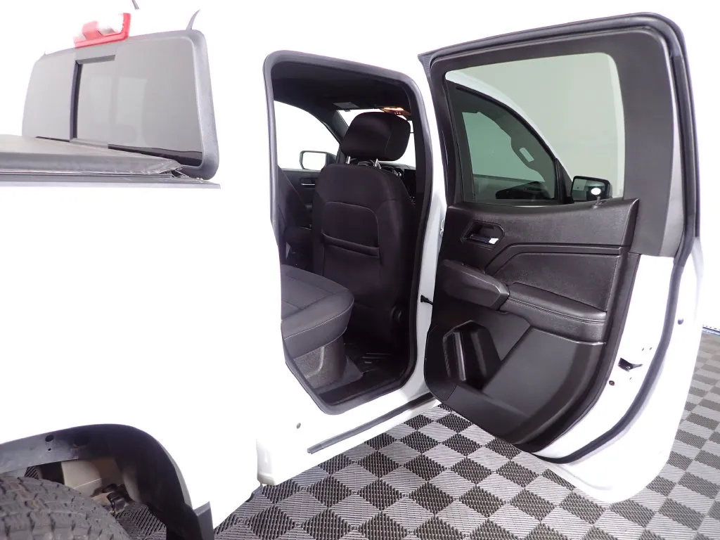 Chevrolet Colorado photo 36