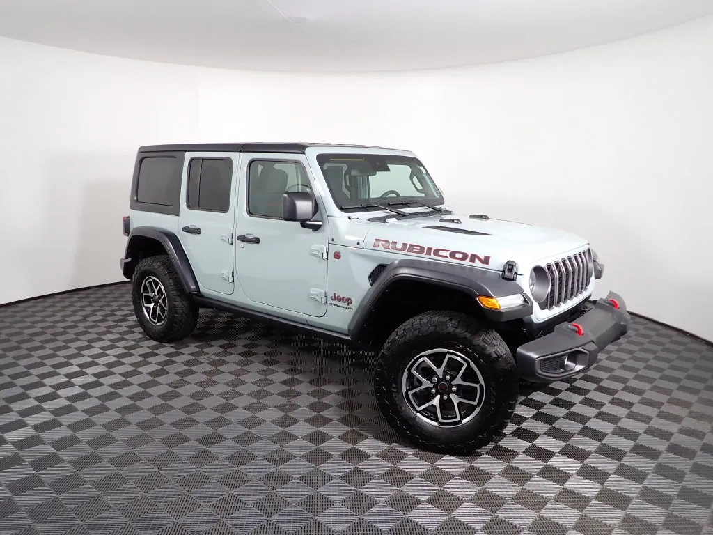 Jeep Wrangler photo 9