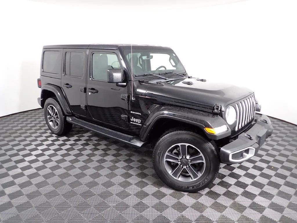 Jeep Wrangler photo 9