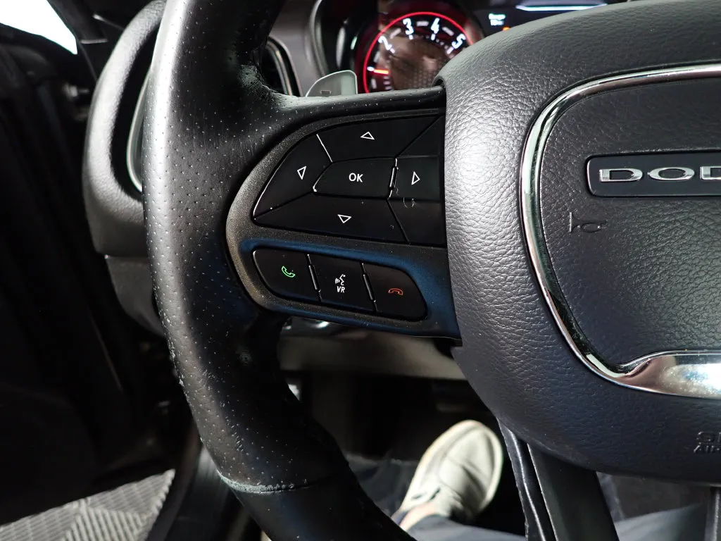 Dodge Challenger photo 25