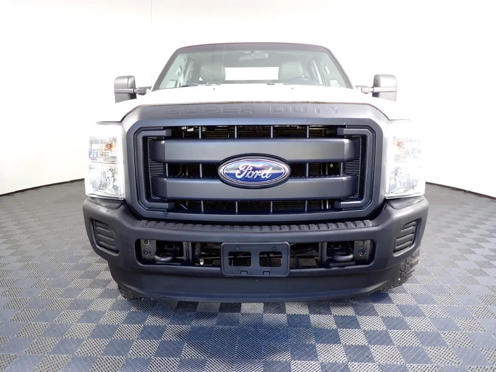 Ford F350SD photo 7