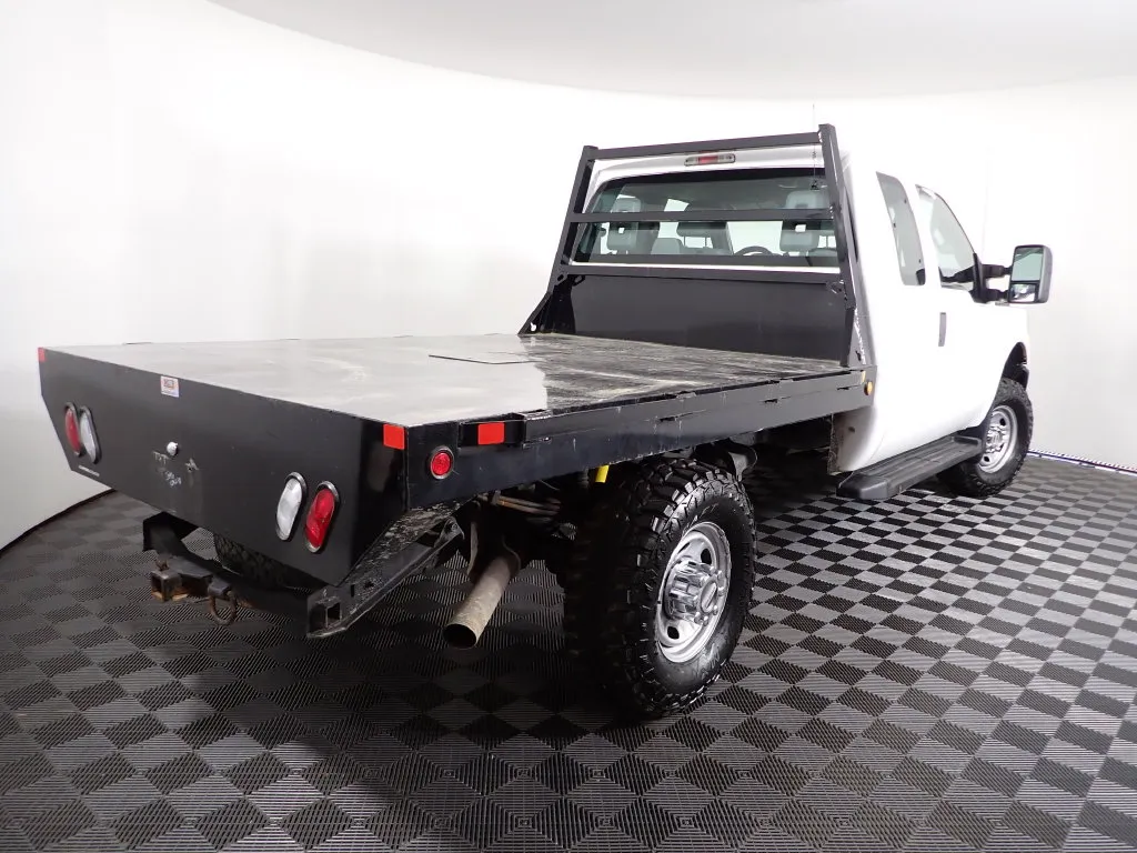 Ford F350SD photo 12
