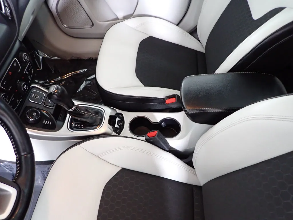 Jeep Compass photo 29